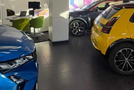 Losange Autos - Arceuil Showroom